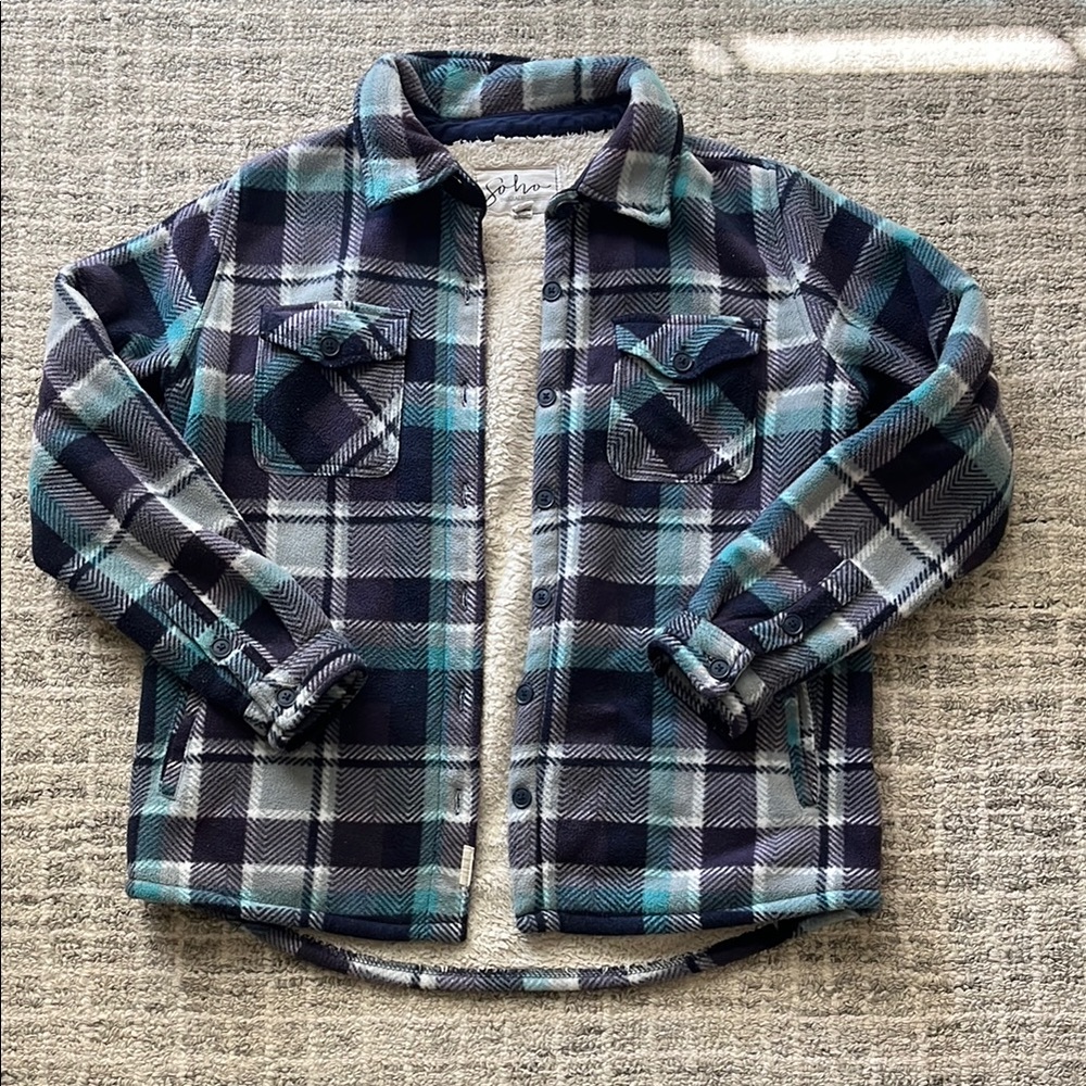 Fleece/sherpa button down plaid coat, small